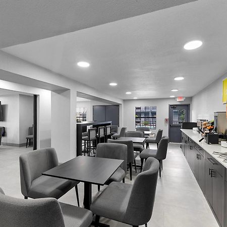 Days Inn By Wyndham San Antonio Near Lackland Afb Exterior foto