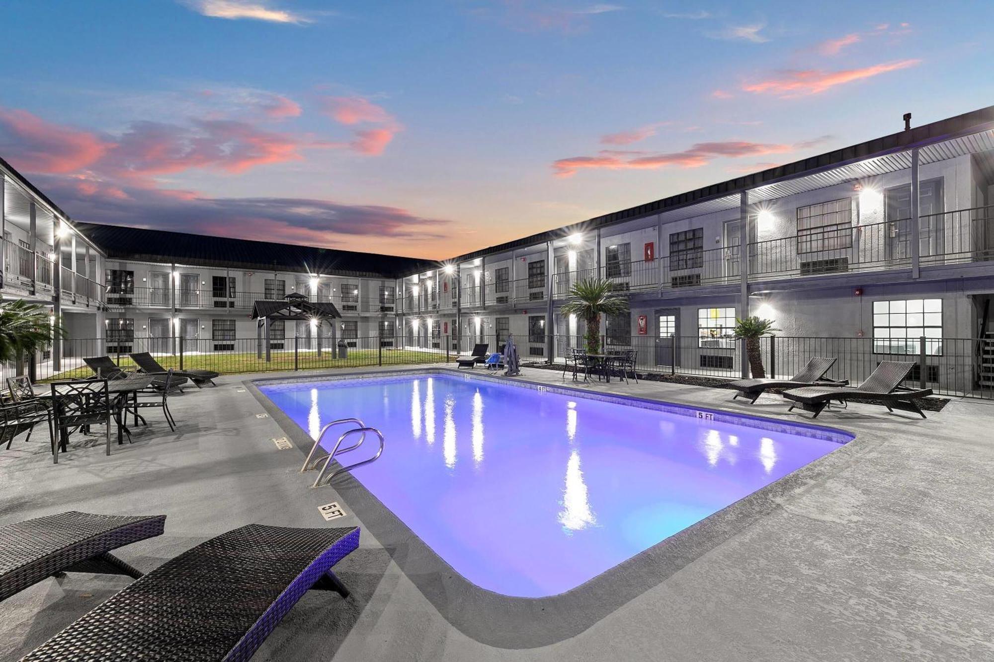 Days Inn By Wyndham San Antonio Near Lackland Afb Exterior foto