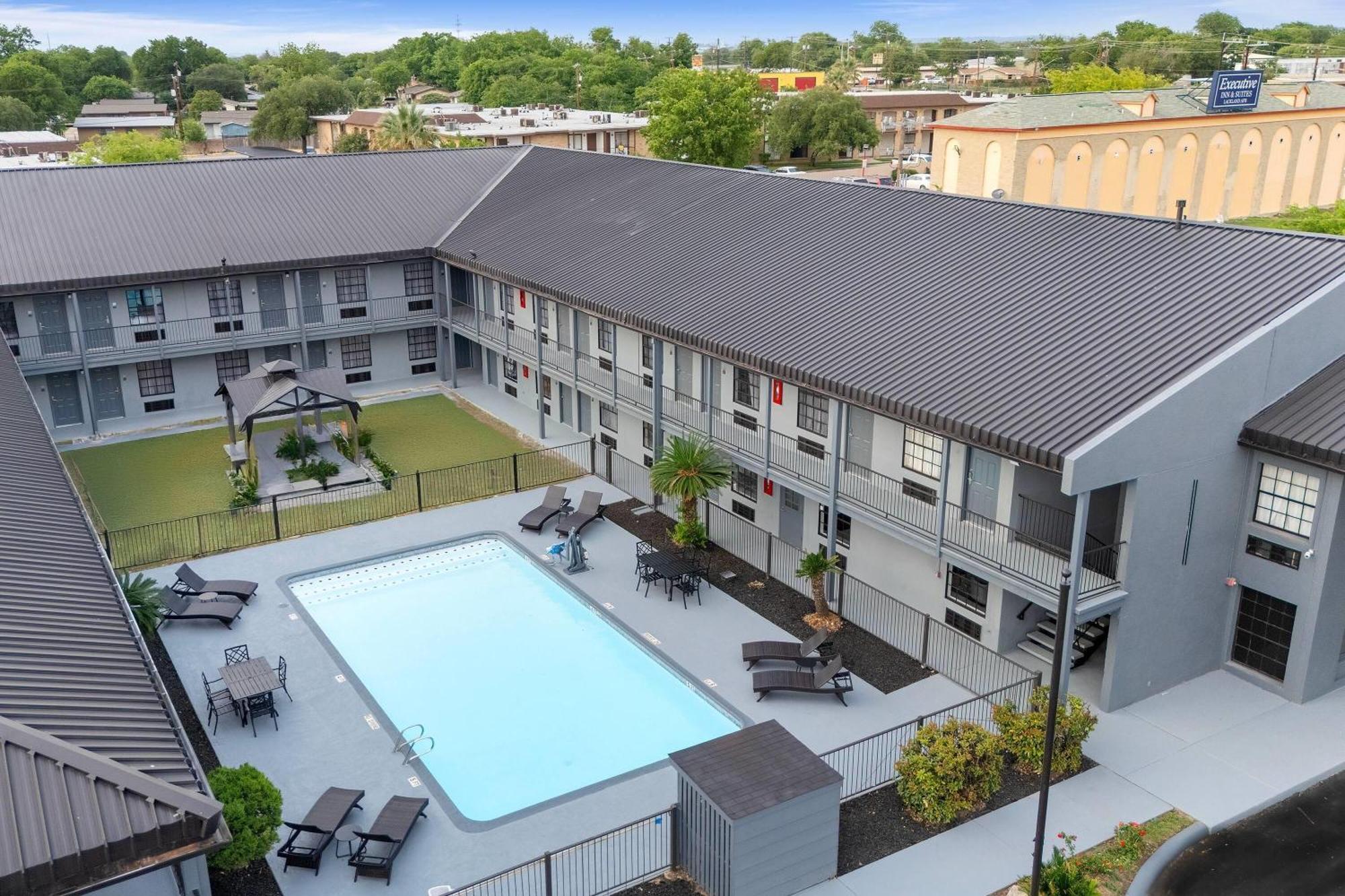 Days Inn By Wyndham San Antonio Near Lackland Afb Exterior foto